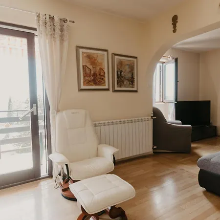 Bella Vista Ivana 公寓 *